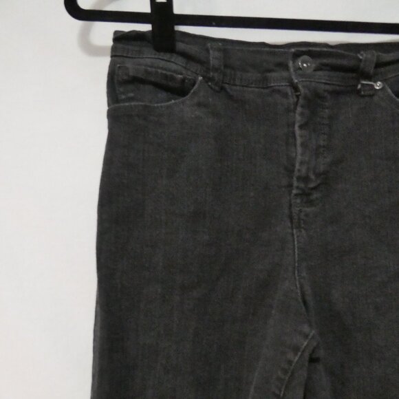 STYLE & CO JEANS - Tummy Control | size 8 | Classic Black Straight Leg Jeans - Picture 3 of 16